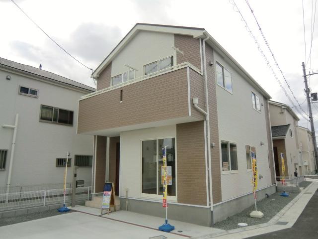 Same specifications photos (appearance). Outer wall adopted to wash away the dirt with the same specification photos (appearance) rain!