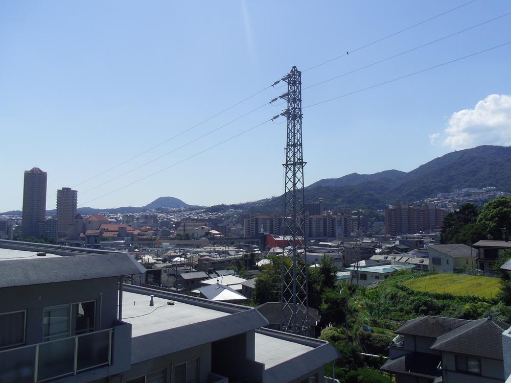 View photos from the dwelling unit. View from the south balcony (September 2013) Shooting