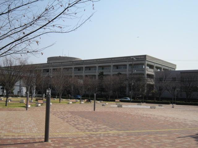 Government office. Takarazuka City Hall