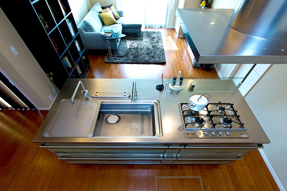 Kitchen. COSMO original TOYO Kitchen. Beautiful on this island, We offer an amazing trick.