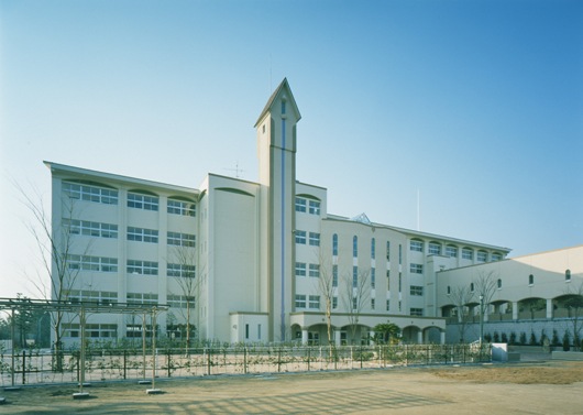 Junior high school. Takarazuka Municipal Takarazuka first junior high school (junior high school) up to 1174m