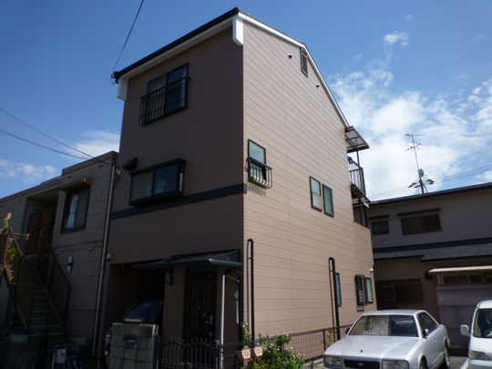 Local appearance photo. Heisei roof in 20 years in August, It is already the outer wall renovation!