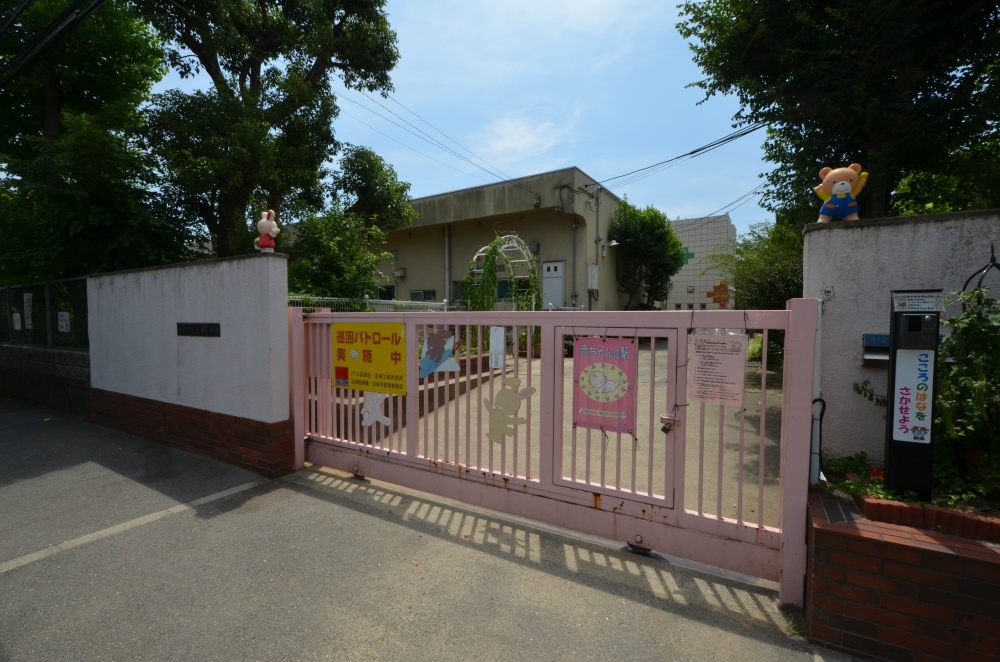 kindergarten ・ Nursery. Agra kindergarten (kindergarten ・ 119m to the nursery)