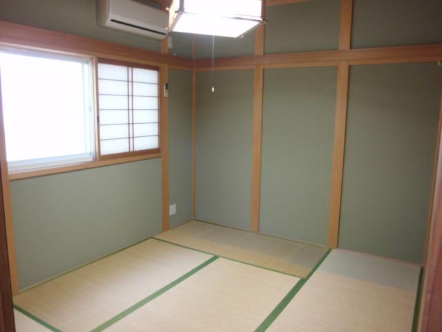 Non-living room. Second floor Japanese-style room