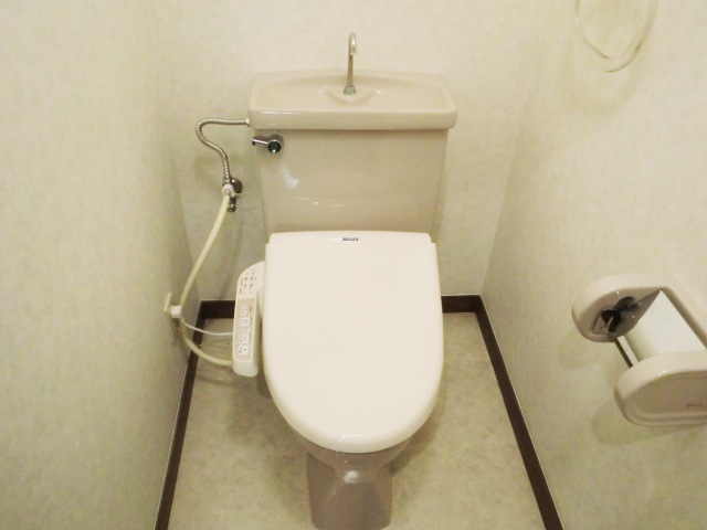 Toilet. Washlet also equipped