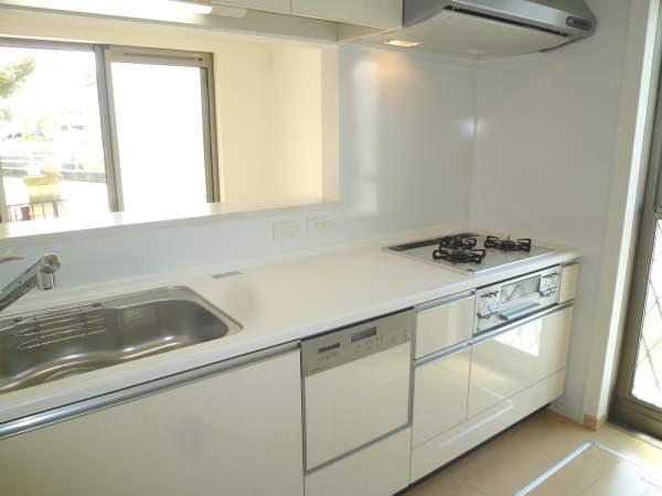 Kitchen. Bright kitchen that white was the keynote!