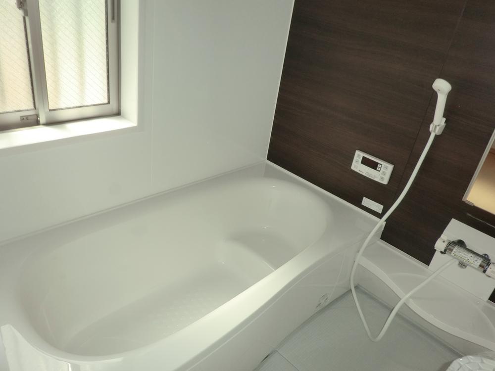 Same specifications photo (bathroom). Same specification bathroom