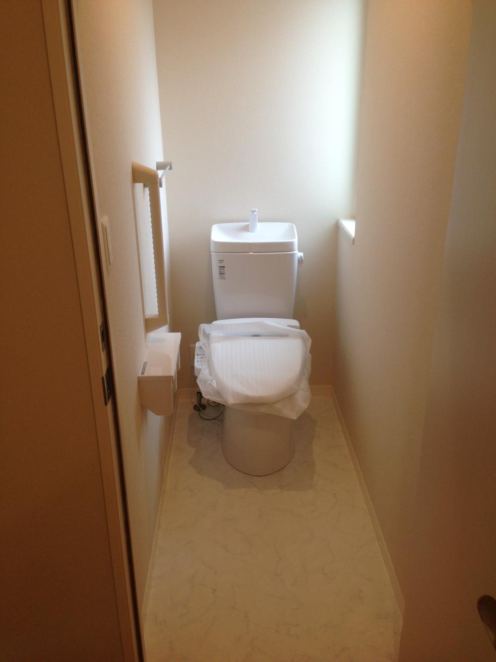Toilet. A No. area (November 2013) Shooting