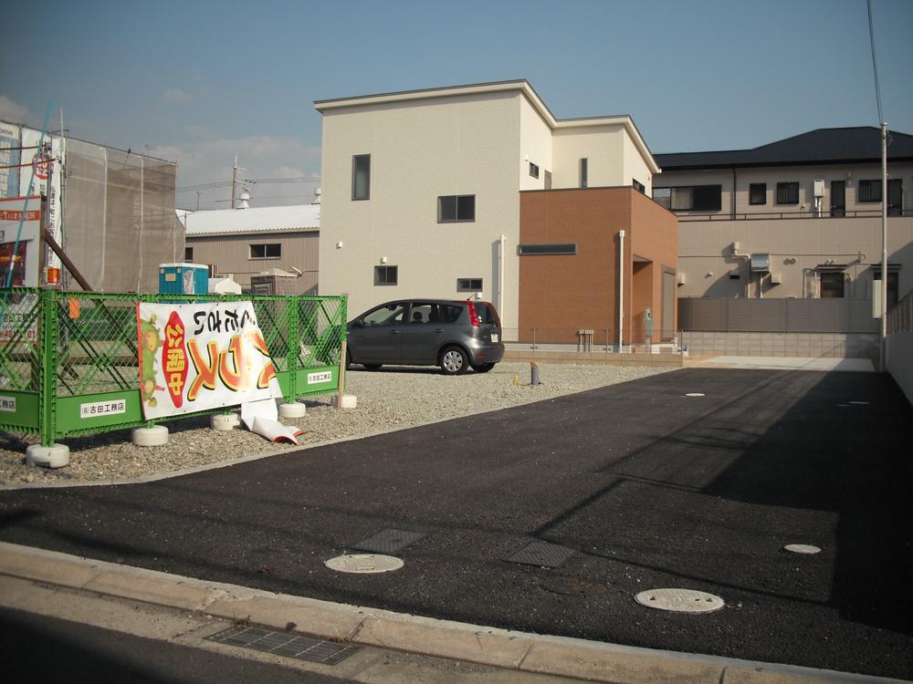 Local appearance photo. Newly built single-family Takasago Yonedachoyoneda local