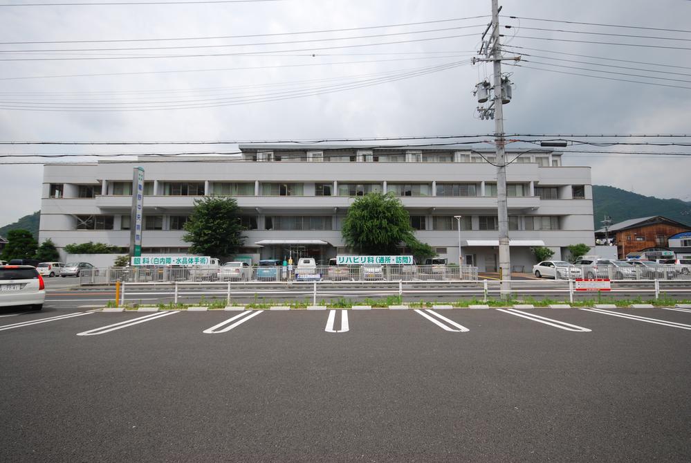 Hospital. Tatsuno 560m to the central hospital