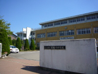Junior high school. Ibogawa 774m until junior high school (junior high school)