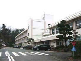Primary school. Toyooka City Gosho to elementary school (elementary school) 2182m
