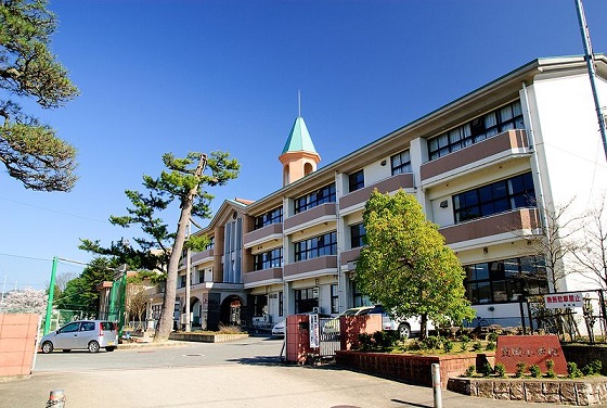 Primary school. 368m to Toyooka Municipal Toyooka Elementary School (elementary school)