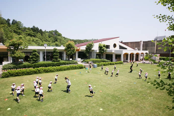 kindergarten ・ Nursery. Kinki kindergarten (kindergarten ・ 1332m to the nursery)