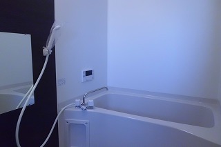 Bath. Reheating function with a bath