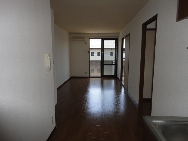 Living and room. LDK10 Pledge (Facing south)