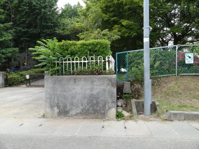 Other. Okubo Elementary School