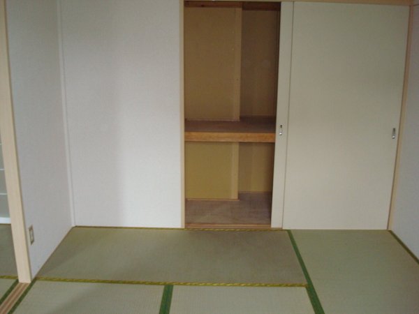 Other room space