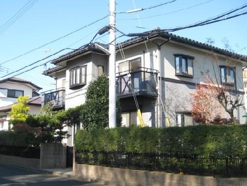 Local appearance photo. Because relatively clean appearance, This is expected to clean high-pressure cleaning.