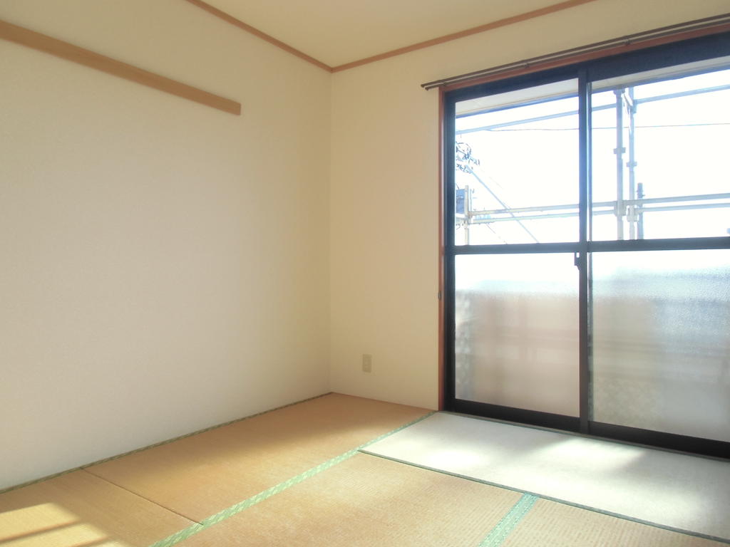 Other room space. 6 Pledge Japanese-style room