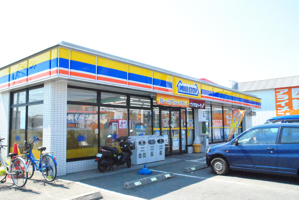 Convenience store. MINISTOP Hitachi Taga store up (convenience store) 247m