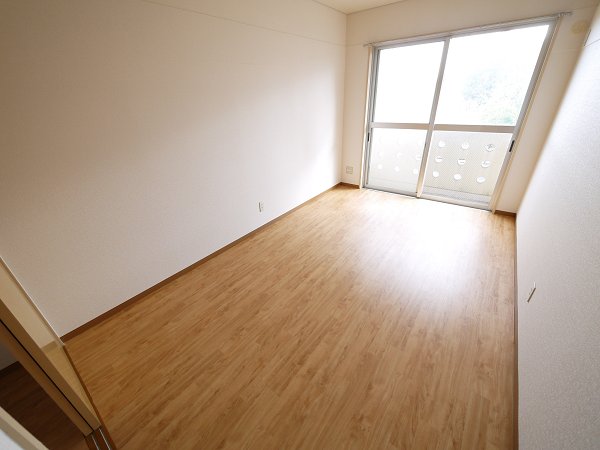 Other room space. Popular Flooring