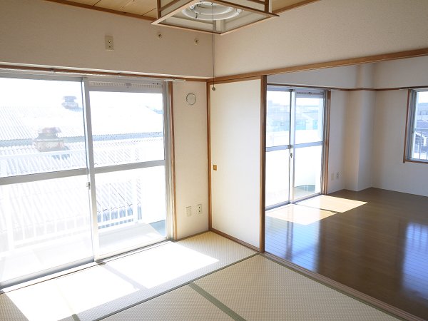 Other room space. Japanese style room