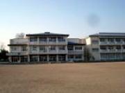 Primary school. Until Ichige Small 1800m