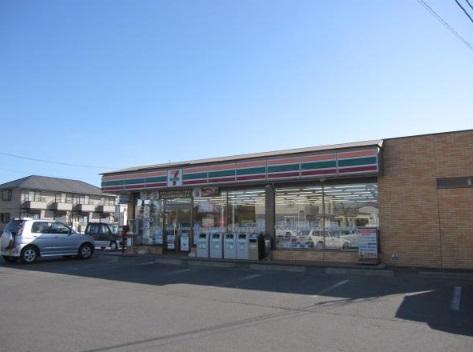 Convenience store. Seven-Eleven Until Takaba shop 1400m