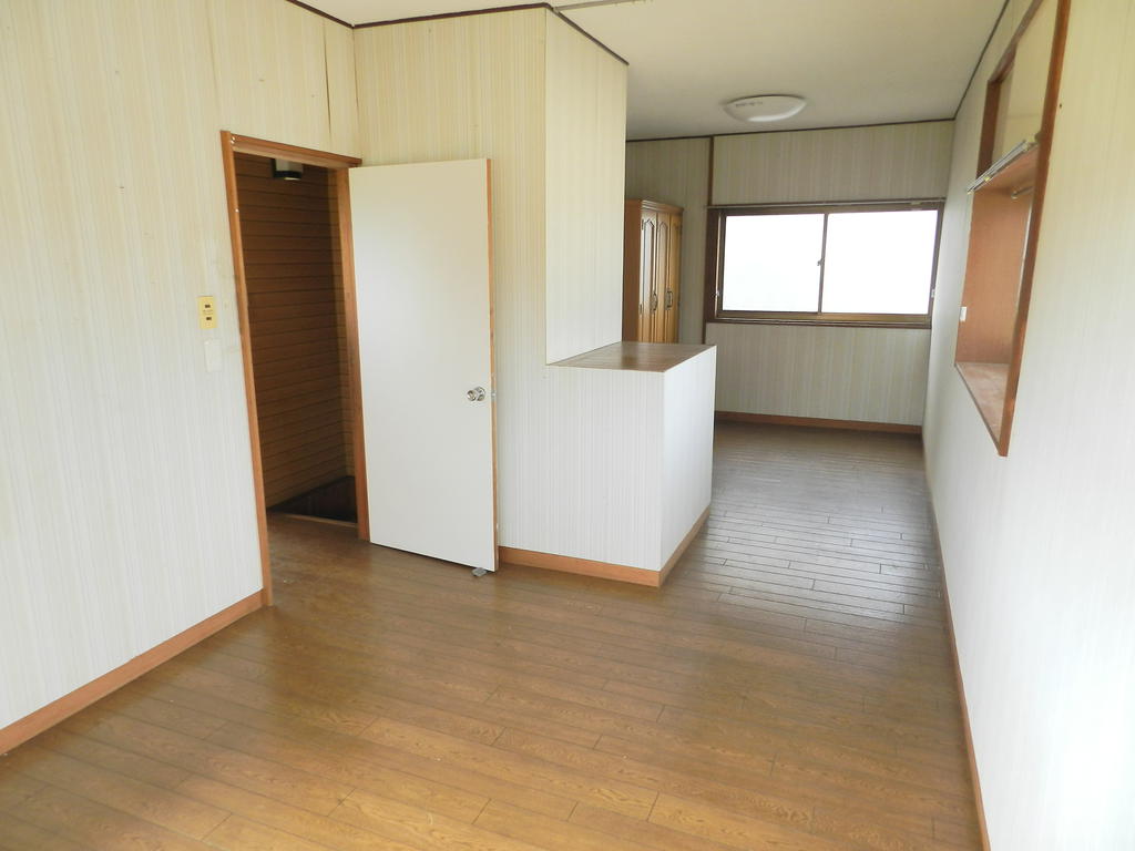 Other room space