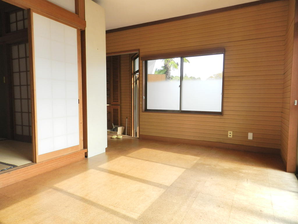 Living and room