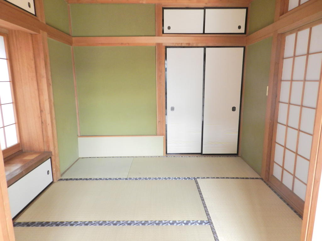 Other room space