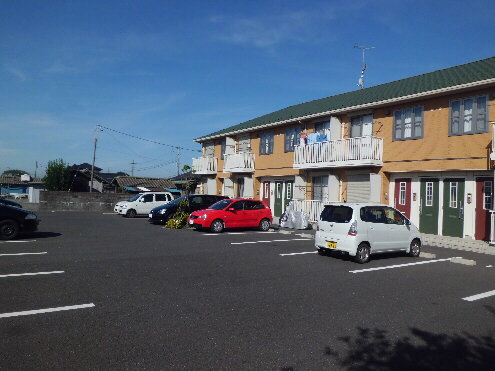 Parking lot