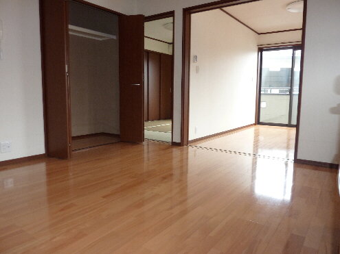 Living and room