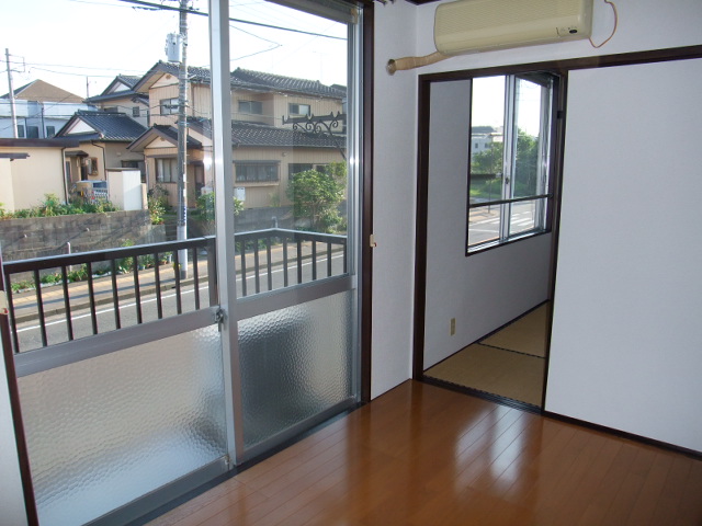 Living and room