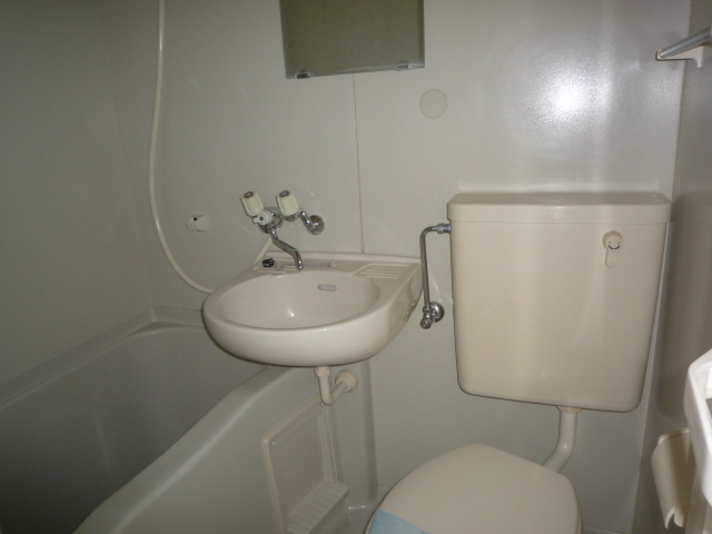 Bath. bus ・ Toilet