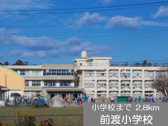 Primary school. Before 2800m pass to elementary school (elementary school)