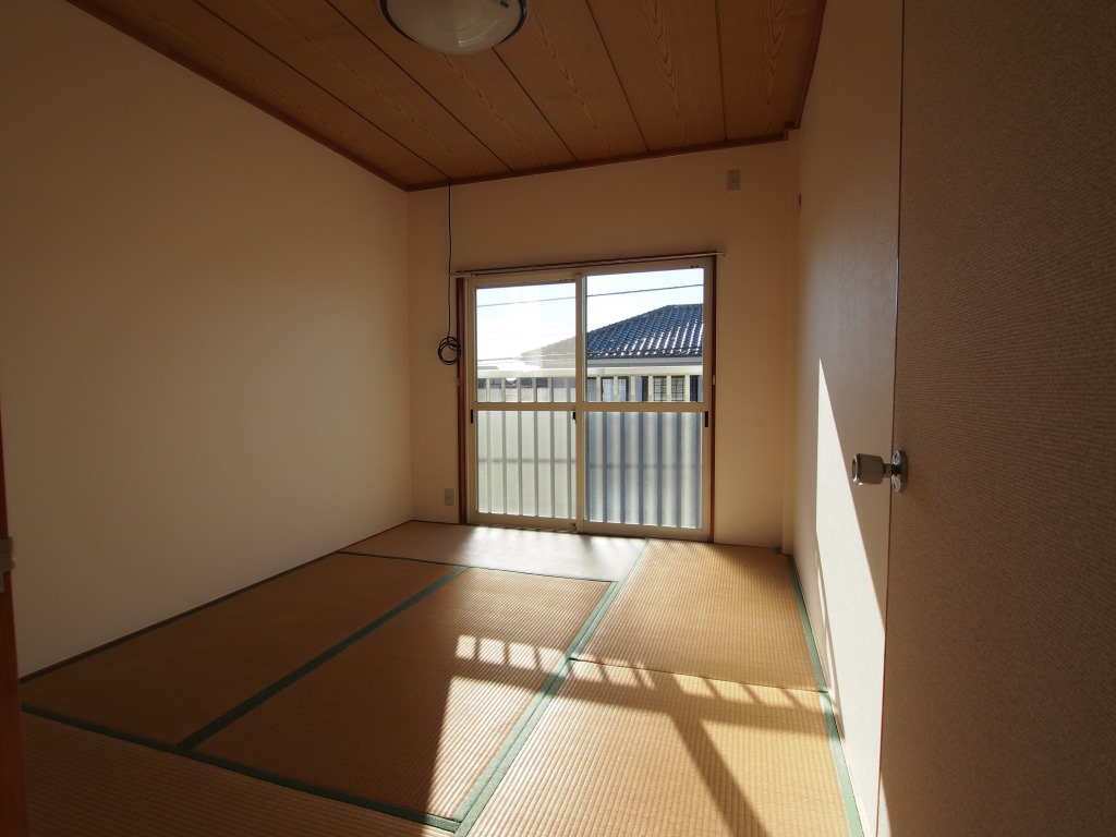 Living and room. Japanese-style room 6 quires