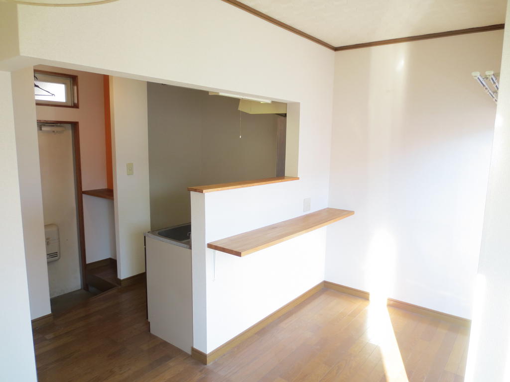 Living and room. Counter Kitchen