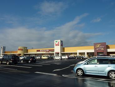 Shopping centre. 1685m to Yorktown Hitachinaka (shopping center)