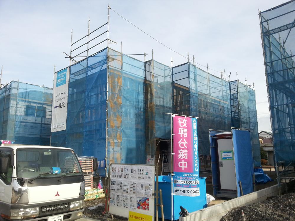 Local appearance photo. 2 Building Exterior (2013 December 23 shooting)