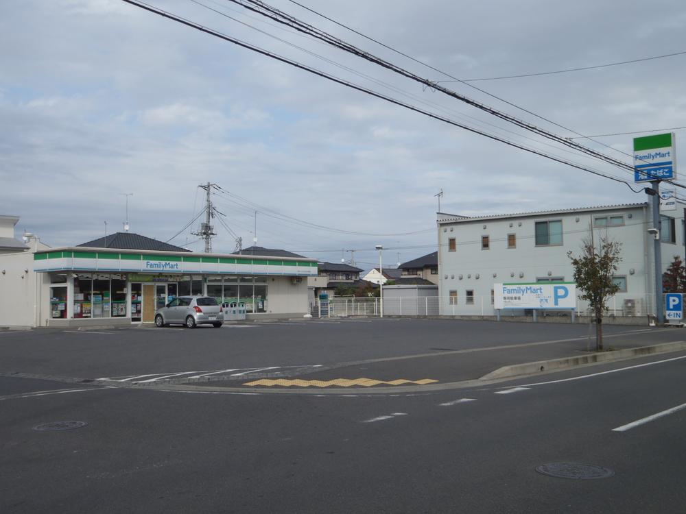 Convenience store. FamilyMart Hitachinaka 800m to Tsuda shop