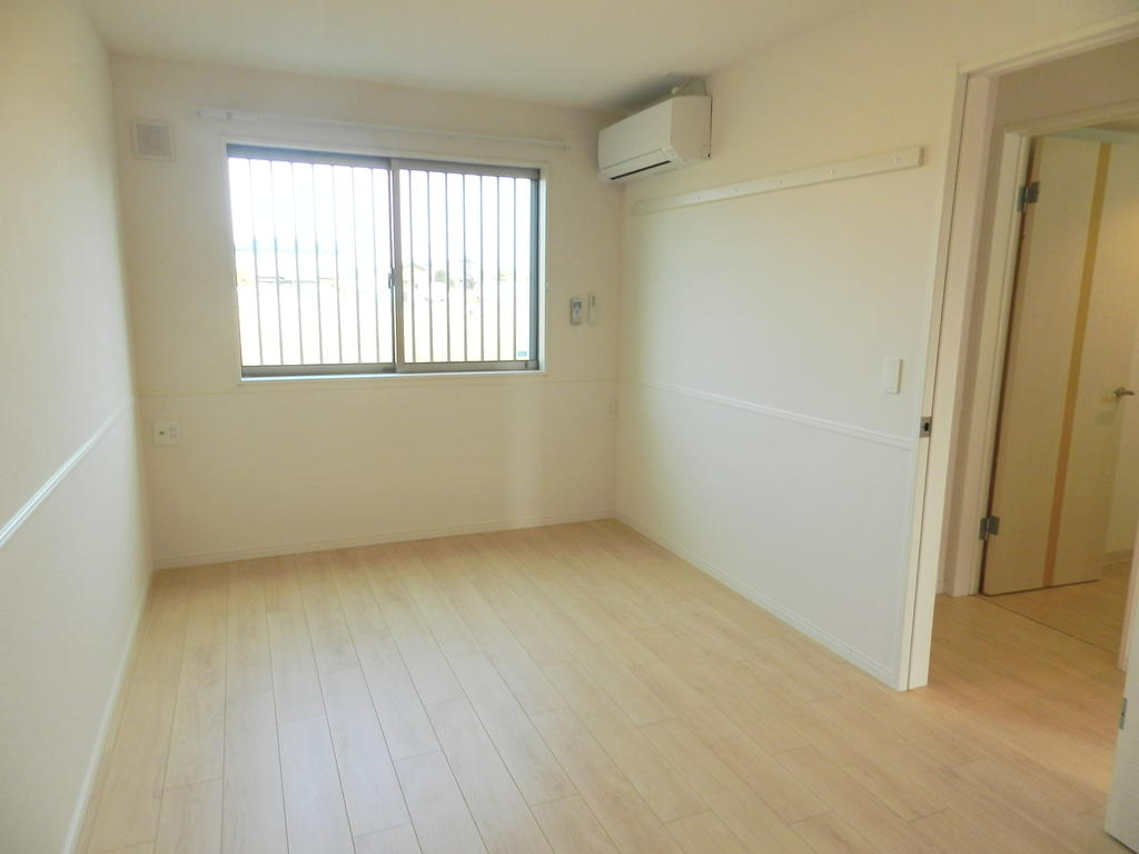 Other room space