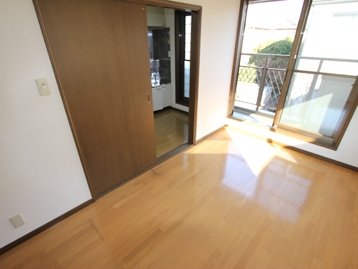 Living and room. ※ Will be the photo of the same property Room 201 (inverted type)