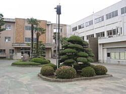 Junior high school. 1200m to Oshima junior high school