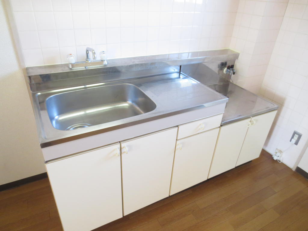 Kitchen. Kitchen