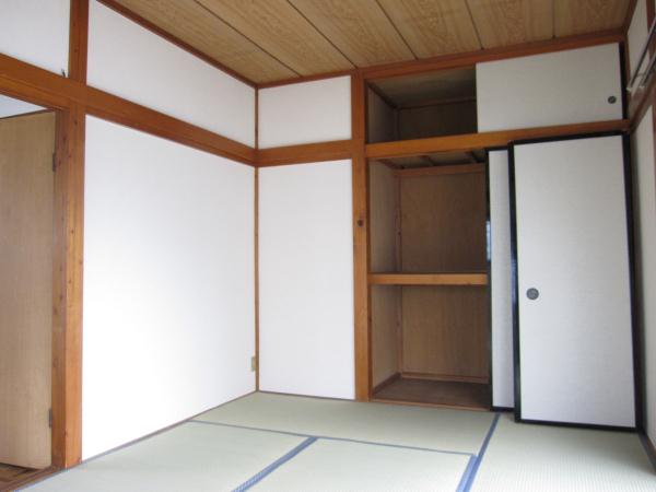 Living and room. Japanese-style room ・ Receipt