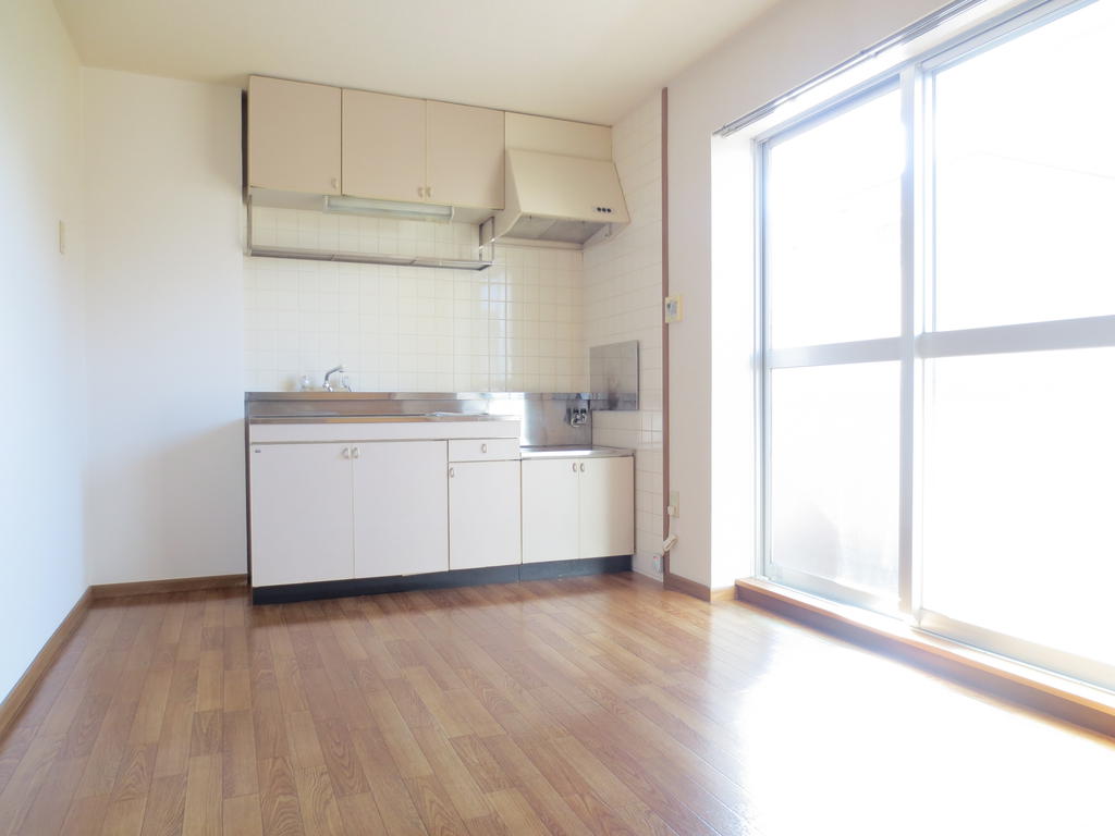 Living and room. DK6.6 Pledge