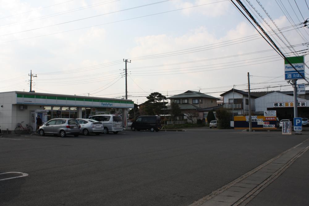 Convenience store. Famima Hitachinaka until Tabiko shop 285m