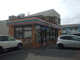 Convenience store. 510m to Seven-Eleven Hitachinaka Oshima Koenmae store (convenience store)